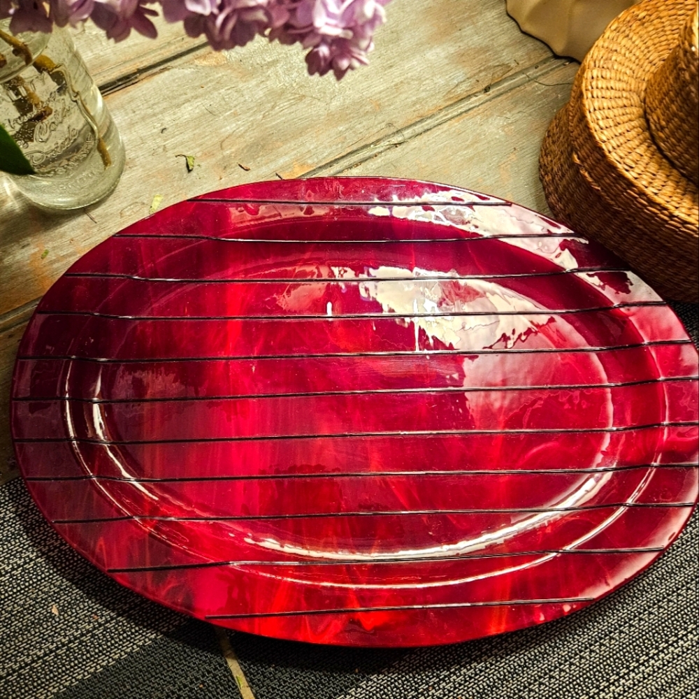 GORGEOUS GLASS SERVING PLATTER. SWIRLY RED W.BLACK LINES